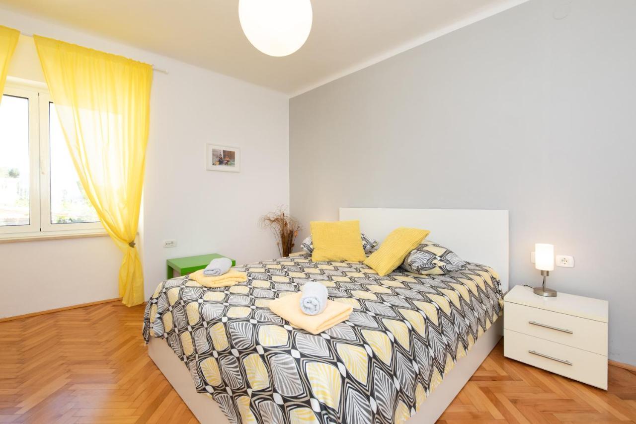 קרק Apartment Portapisana Just 50M From The Beach מראה חיצוני תמונה