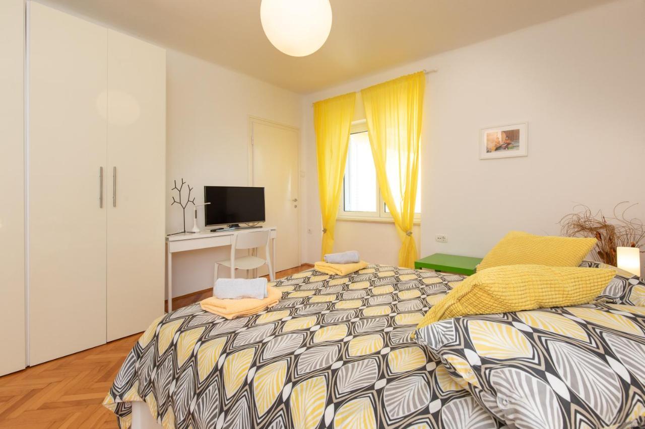 קרק Apartment Portapisana Just 50M From The Beach מראה חיצוני תמונה