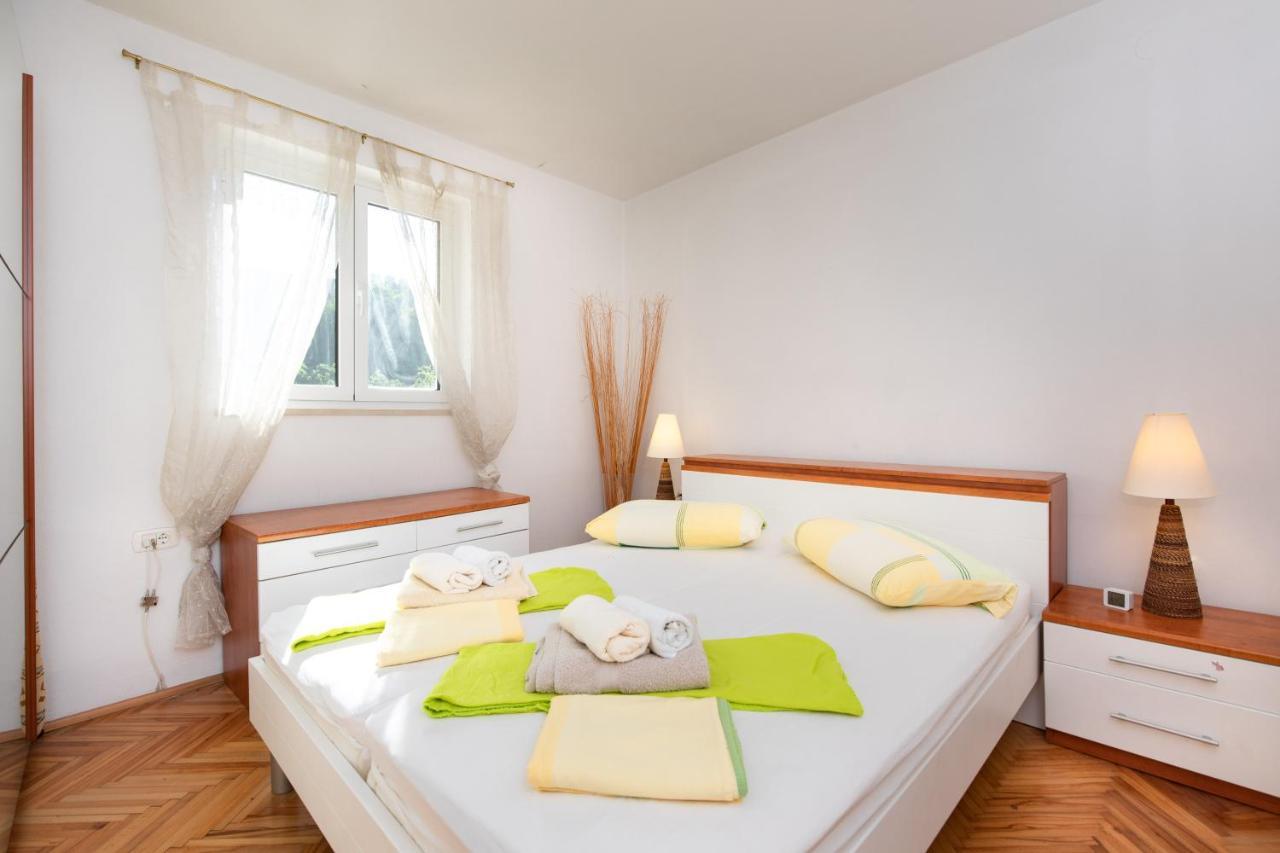 קרק Apartment Portapisana Just 50M From The Beach מראה חיצוני תמונה